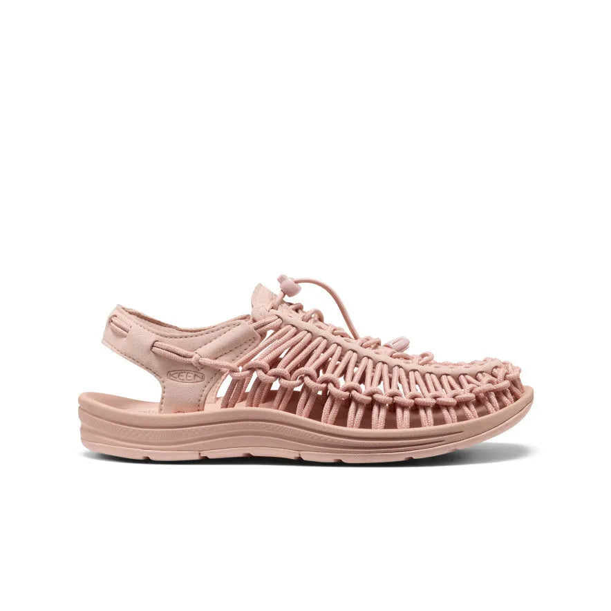 Women's UNEEK Sneaker