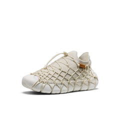 Women's UNEEK 360 Sneaker