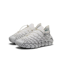 Women's UNEEK 360 Sneaker